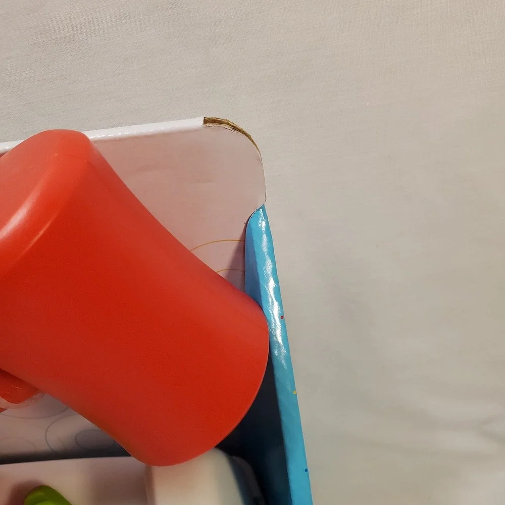 FISHER PRICE Tap and Turn Bench New in Original Packaging. 12M+ Learning Toy